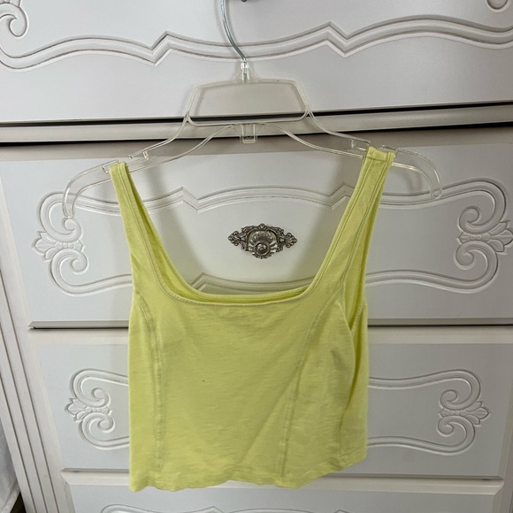aerie tank - Picture 1 of 2